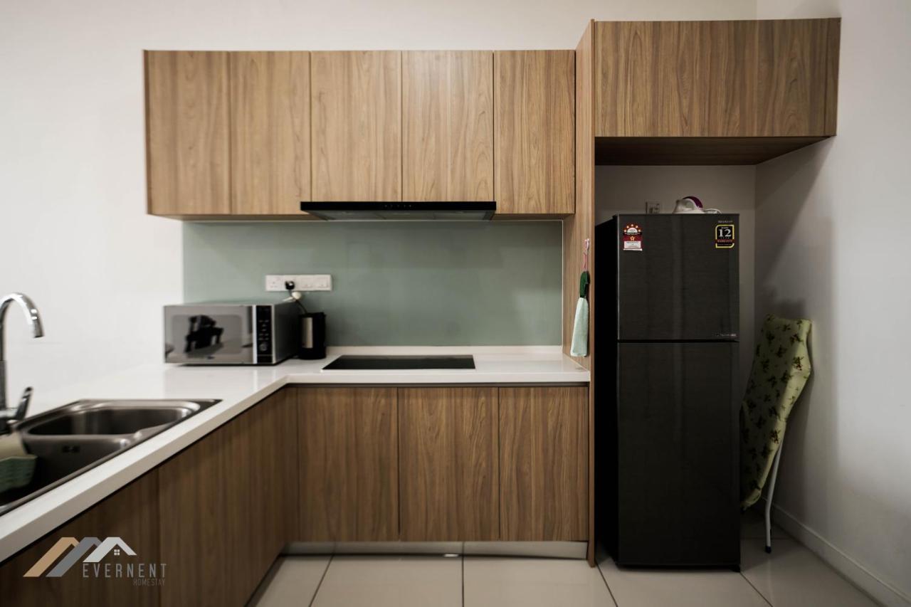 Marina Times Square Homestay By Evernent Мири Экстерьер фото